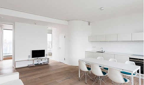 Charmante 2-Zimmer Dachgeschosswohnung mit Balkon in Prenzlauer Berg