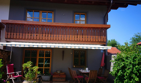 Family home with garden in a quiet, natural setting ----- RESERVED!