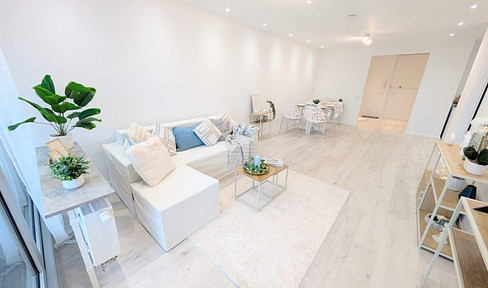 No fees | Bright 2-room apartment | First occupancy after complete renovation | Accessible.