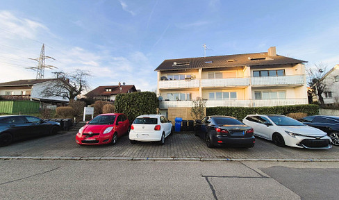 Attraktive 2 Zi, Kü, Bad, Terrasse + kl. Garten und KFZ Stellplatz