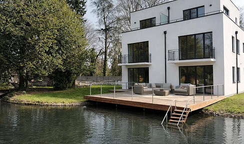 Erstklassiges Baugrundstück mit Bestandsimmobilie in Solingen Wald, Grenze Gräfrath