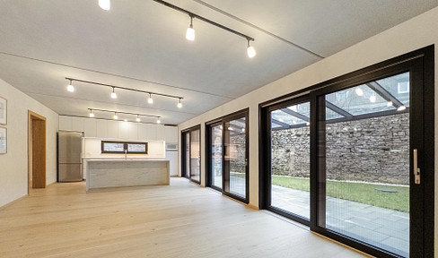 Architect-designed house, 2023 | Rare location adjacent to a city wall | No commission fees.