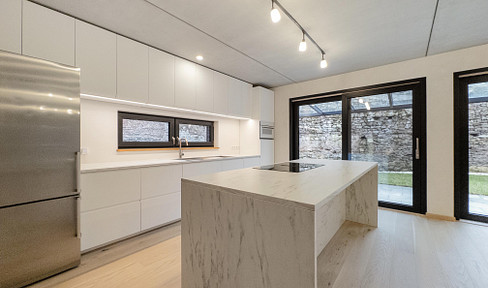 Hochwertiges Massivhaus 2023 | Privater Stadtmauerhof | A+ | Provisionsfrei