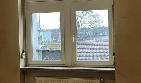 4-room apartment, in the beautiful Bessungen district, with a 5-year lease – for the adventurous.