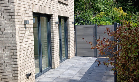 New construction – First occupancy | 2-room maisonette apartment | Terrace | Fitted kitchen.