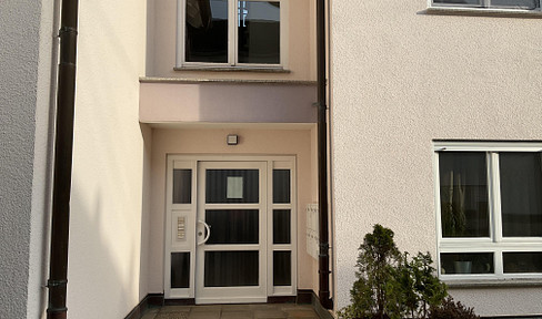 Reserviert !!! -2-Zimmer-Wohnung renoviert und bezugsfertig