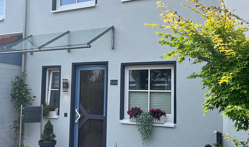 Charming terraced house in a prime location in Rethen, near Hanover.
