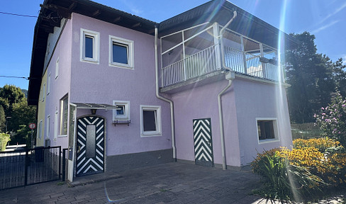 Prime location in Aigen, with existing properties.