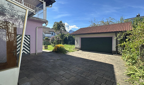 Prime location in Aigen, with existing properties.