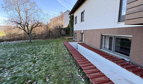 3-Zimmer-Souterrainwohnung mit Küche in Ermreus