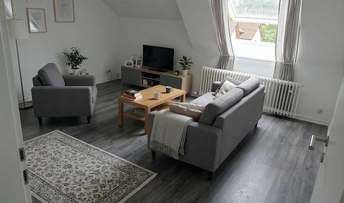 INVESTMENT OPPORTUNITY - 4.9% Return: Bright, 3-room apartment for rent in the attic of a building, located in Hattersheim.