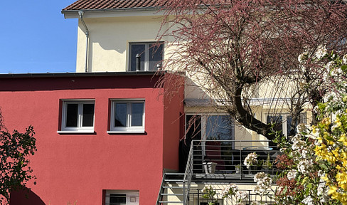 Einfamilienhaus (DHH) in Lorsch mit viel Platz und schönem Garten - provisionsfrei