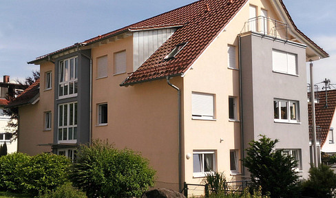 Accessible 3.5-room apartment with a south-facing terrace, garden, underground parking, and elevator in Markdorf – designed for comfortable living in later years.