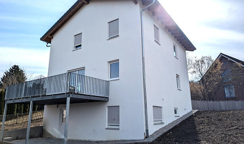 Freistehendes EFH + Holz-Pellet-Heizung + sofort zum Einzug bereit + 3 Bäder + ohne Maklergebühr