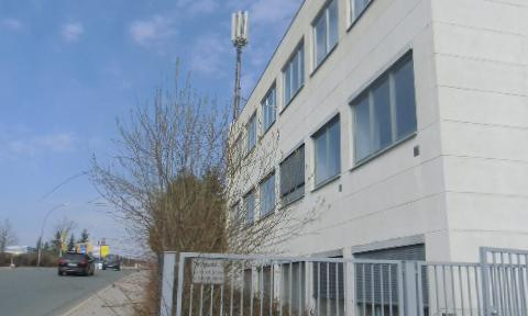 Verwaltungsgebäude im Dornröschenschlaf