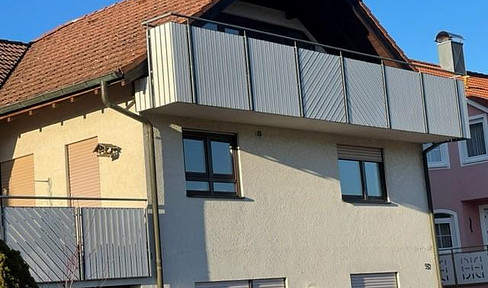 Tolle Aussicht! Gemütliche 2-Zimmer-Dachgeschosswohnung in Wüstenrot