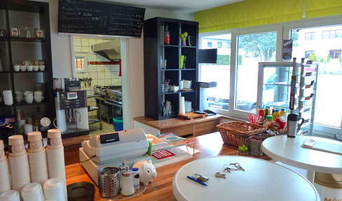 ***COMMERCIAL BUILDING WITH LAND***Suitable for restaurant/takeaway/production.***7 PARKING SPACES AVAILABLE.