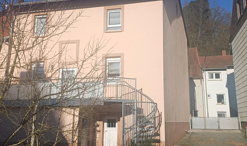 Einfamilienhaus in Kaiserslautern Erfenbach auf Eigentumsgrundstück, mit Anbau und Garten