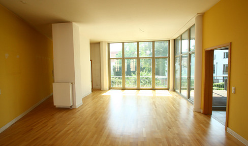 Sonnige und großzügige Wohnung im Herzen von Erfurt