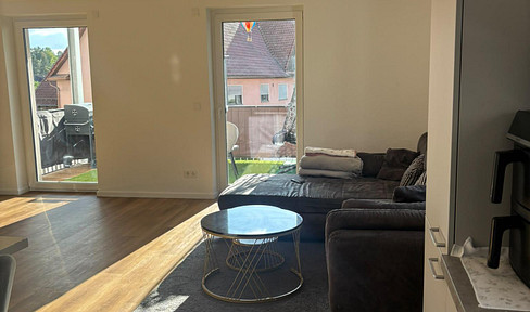 Kernsanierte Wohnung 111m2 4-Zimmer NEU mit großem Balkon