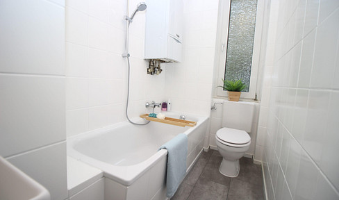 Centrally located and high-quality: Renovated 2-room apartment in Elberfeld.