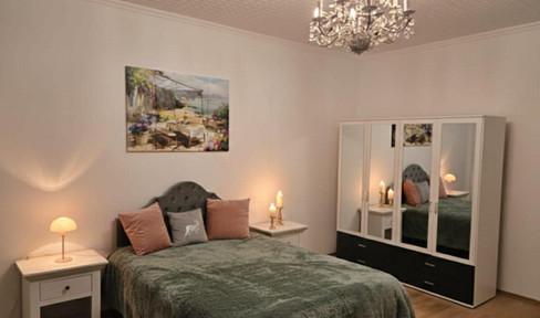 "Bright 2.5-room apartment with balcony, located in a central area."