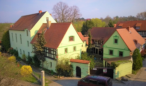 romantischer Gasthof /Haus mit Tanzsaal u 3 Wohnungen-saniert! Preis auf Anfrage.