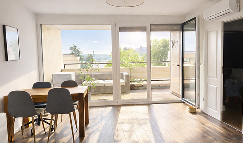 Kernsanierte Wohnung am Kaarster See – barrierearm, Balkon, Aufzug & Schwimmbad