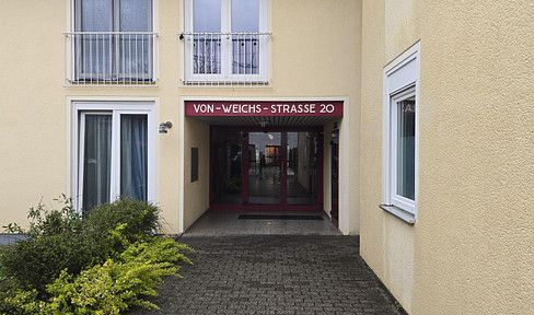 Schönes helles 1-Zimmerappartement, Wohnung mit ruhiger Innenhoflage, frisch renoviert bei Übergabe