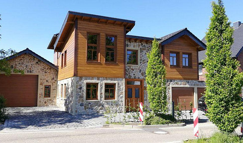 Exclusive residential property. Horses are permitted, and the property includes approximately 4000 square meters of orchard.