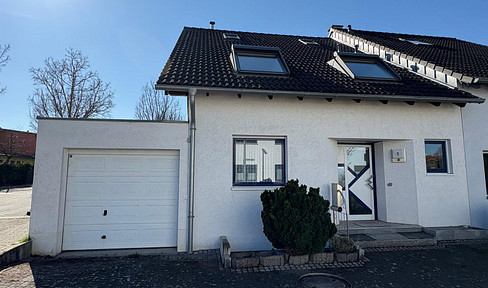 Well-maintained 6-room semi-detached house with office space for rent in Bornheim-Walberberg.