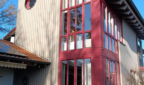Two-family house in a quiet residential area in Dingolfing.