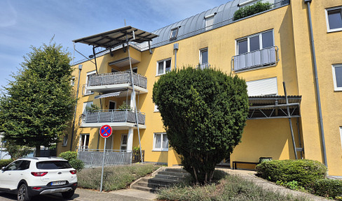 * 3-room apartment, free of encumbrances and currently rented, with enormous potential.*