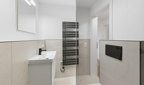 Completely renovated 2-room apartment in northern Stuttgart – ideal as an investment property (yield of 5.75%).