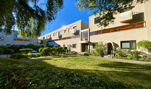 Beautiful 3-room apartment for sale in the popular musicians' district.