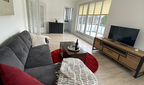 Furnished penthouse apartment in a desirable residential area.