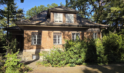 Detached house in a prime location in Berlin-Frohnau.