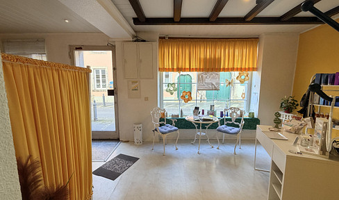 Shop in the old town of Königswinter.