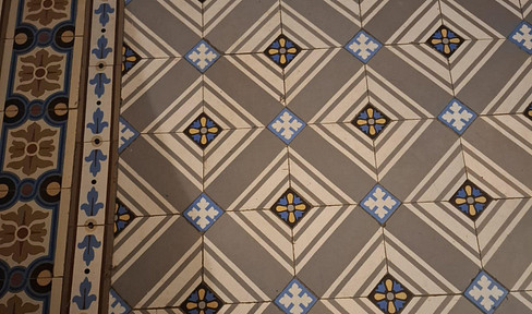 Manufacturer's villa - Multi-family building - No commission fees.