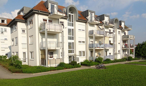 Beautiful 2-room apartment with a large balcony and a view.