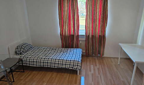 Furnished room in a shared apartment with 4 people.