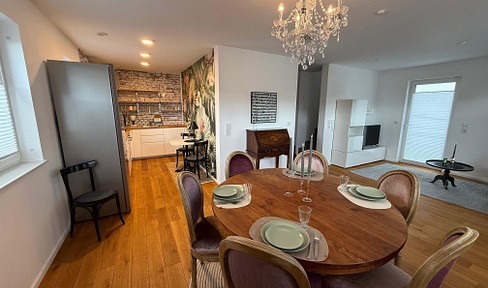 Moderne 2,5-Zimmer-Maisonette mit Balkon, Lift & Stellplatz – ruhige Lage nahe Schloss Alsbach