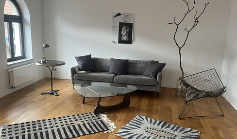 Excellent location! Stylish apartment in the Südstadt district, with a balcony.