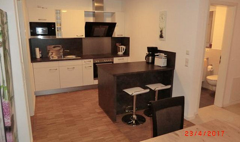 Cozy 2-room apartment with balcony.