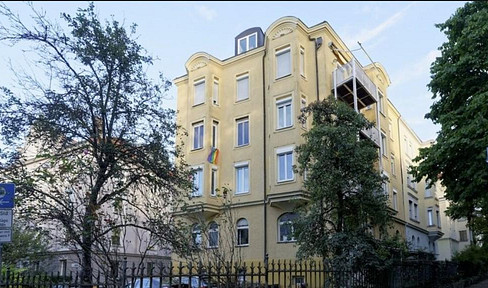 Charming 2.5-room apartment in the Stadtjägerviertel neighborhood.