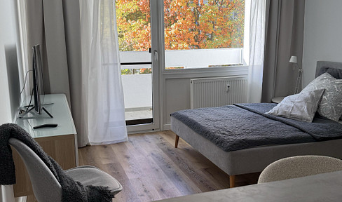 Stylish, renovated, and modernly furnished 1-bedroom apartment in a prime location.