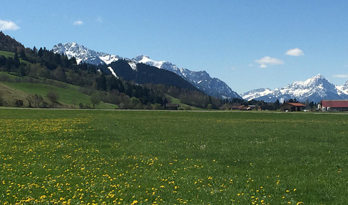 Einzigartiges Allgäu-Juwel: Kompakte Maisonette-Doppelhaushälfte in Top-Sonnenlage