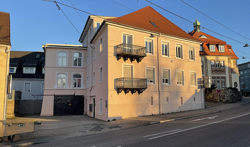 Representative rental space in a Baroque residential and commercial building, located in the city center of Rastatt.