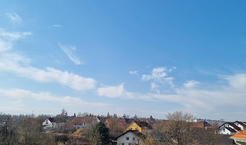 Neubau v. Privat - traumhafte 2-Zi-Whg. mit Garten und Aufzug - Bergblick