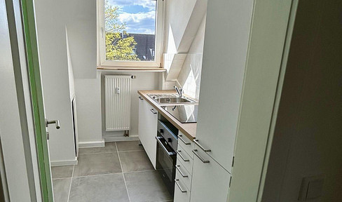 Erstbezug nach Renovierung - 3 Zimmer Wohnung in Köln Höhenhaus